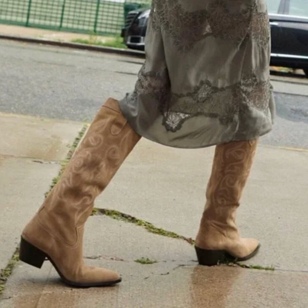 NWTS Zara suede cowboy boots size 37